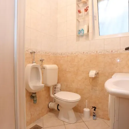 Apartment By The Sea Podgora, Makarska - 16476